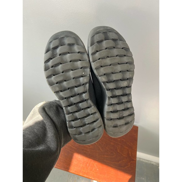 Skechers gen 5 Stretch Fit all black slip on shoes - Picture 8 of 8